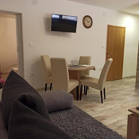 Studio Apartments Una Korenica Eksteriør bilde