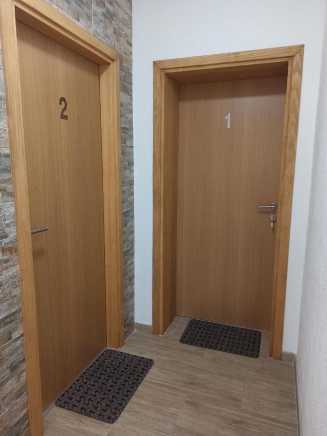 Studio Apartments Una Korenica Eksteriør bilde